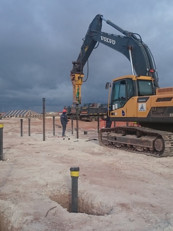Dora Nginza Hospital piling