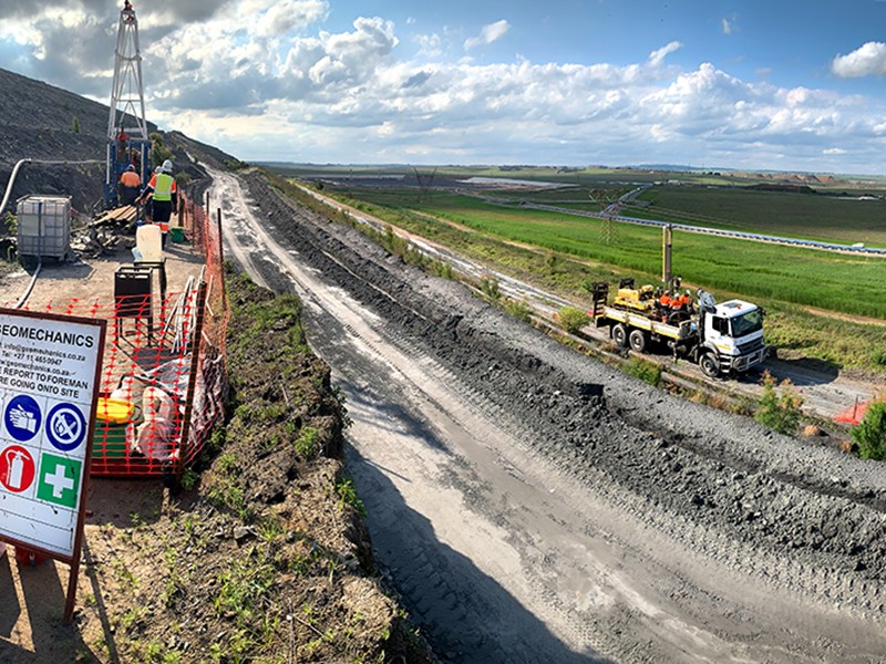 CPT testing & vane shear testing